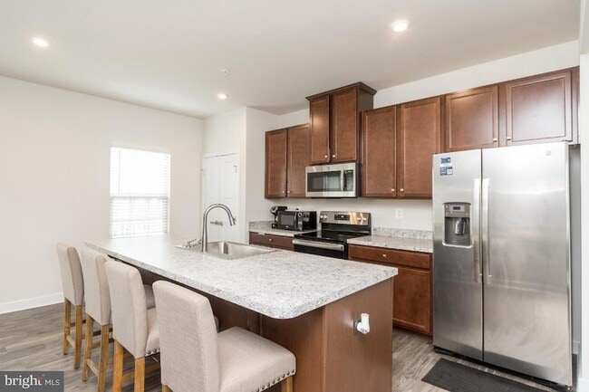 Photo - 10605 Brewerton Ln