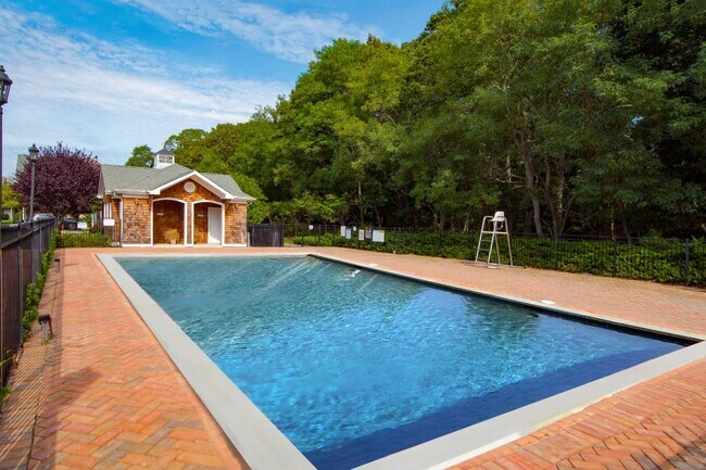 Photo - 28 Andrew Ct