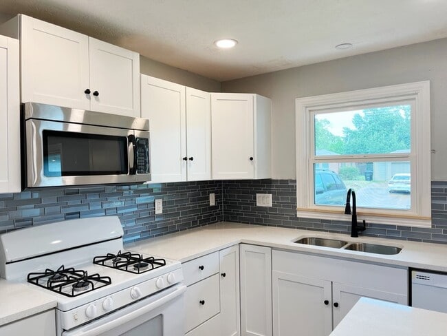 Photo - 3522 Rosedale St