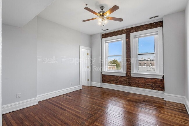 Photo - 1124 Hull St Unit Apt D