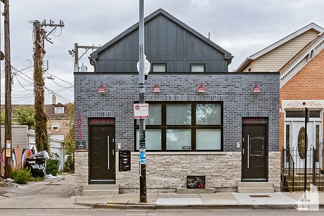 Building Photo - 1013 W 18th Pl Unit 2