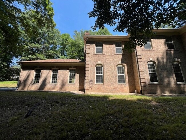 Spacious SF home in Potomac - Spacious SF home in Potomac