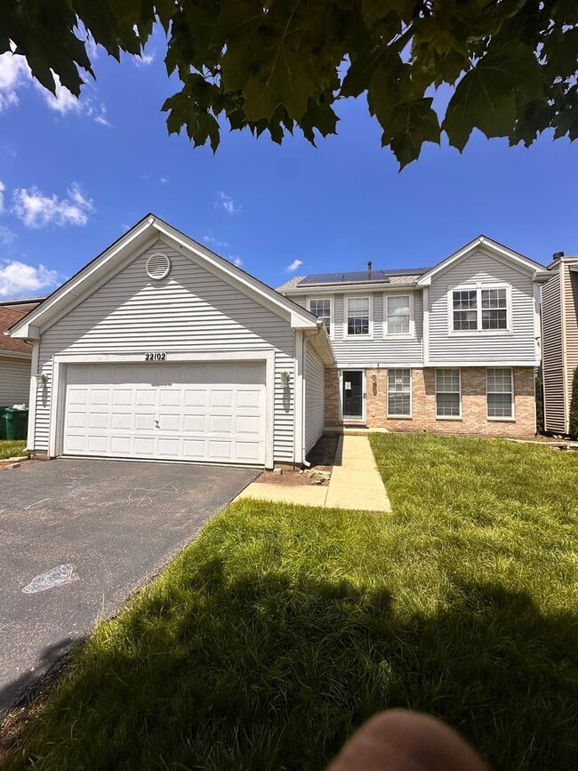 Building Photo - 22102 W Plymouth Cir