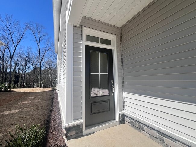 Photo - 183 Anise Ln