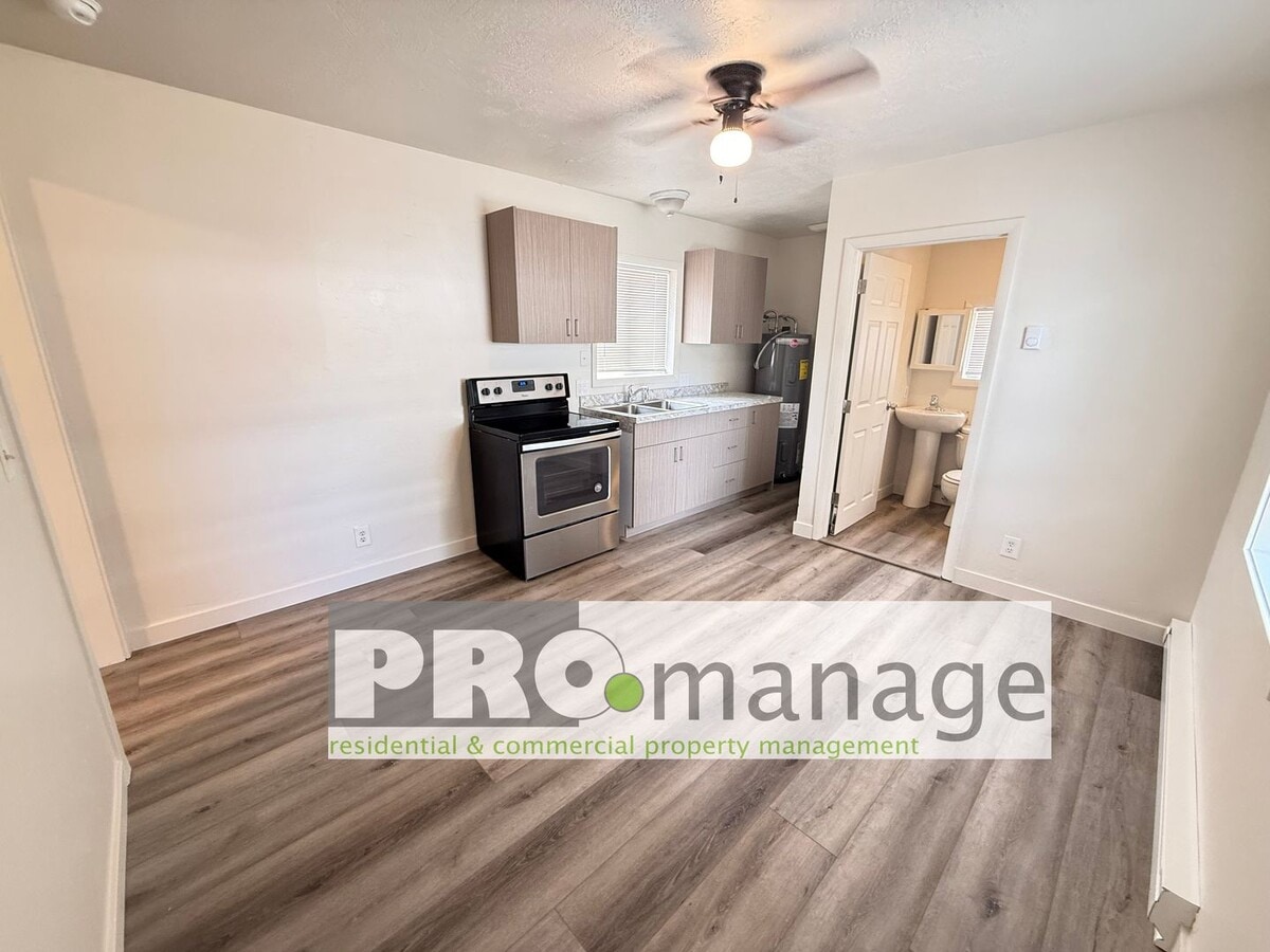 Photo - 126 Whittier St