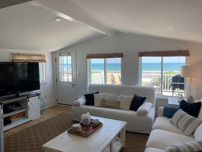 Photo - 63 Ocean Rd N