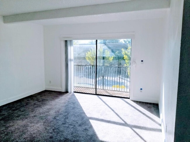 Building Photo - 1201 S Flagler Ave Unit 420