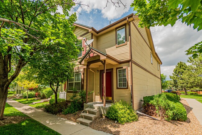 Spacious 4BD, 3.5BA Aurora Highlands Home ... - Spacious 4BD, 3.5BA Aurora Highlands Home ...