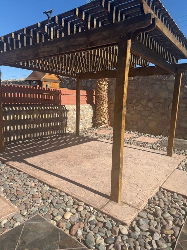 Photo - 4644 Beacham St