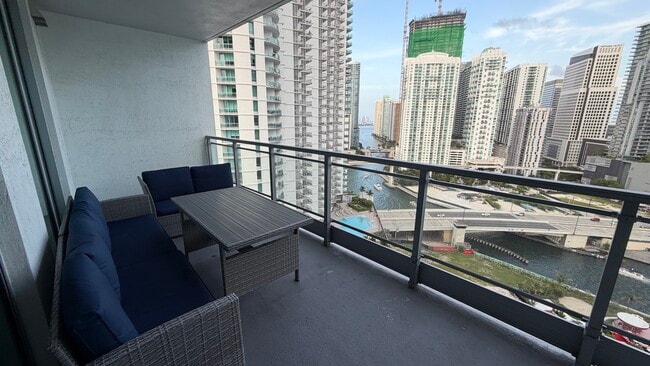 Photo - 90 SW 3rd St Unit 2302