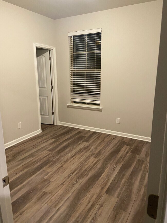 Photo - 34256 Garnet Lake Dr