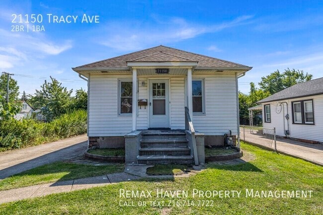 Building Photo - 21150 Tracy Ave Rental