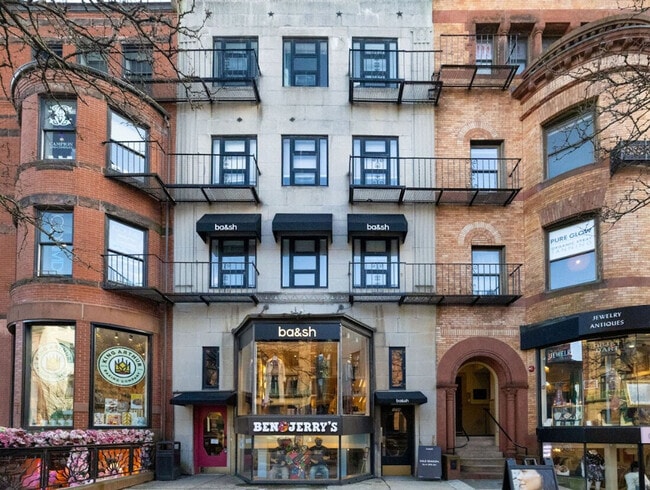 Photo - 182 Commonwealth Ave Unidad ID1366776P