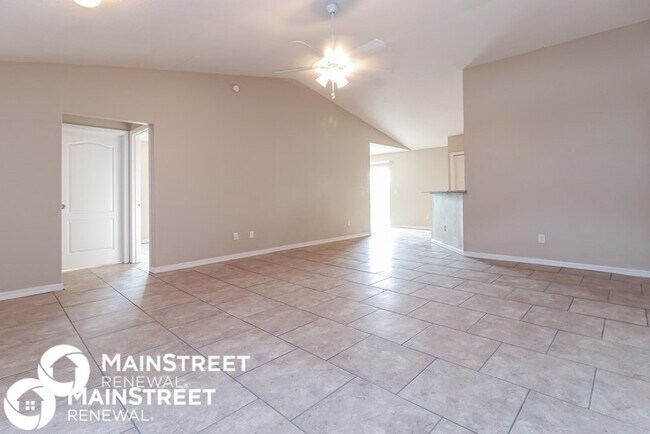 Photo - 503 Baltic Pl