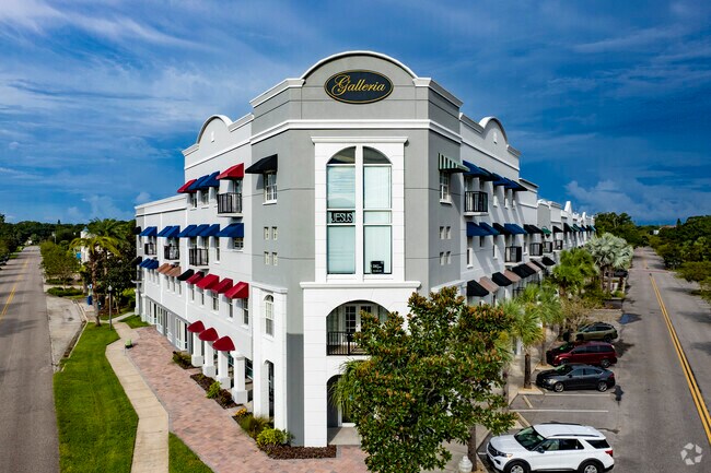 300 State St E Oldsmar, FL 34677 - Oldsmar Galleria