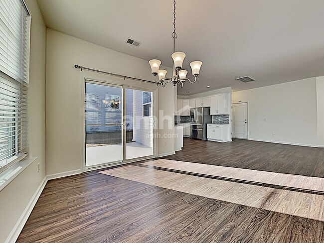 Photo - 1506 SanBorll Landing Dr