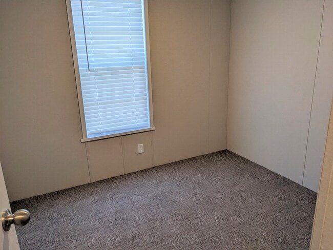 Photo - 300 Forrest Ave