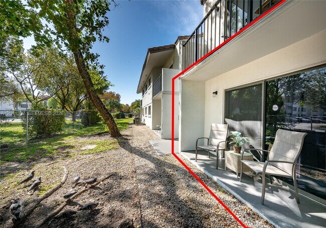 Photo - 7095 NW 179th St Unidad 110