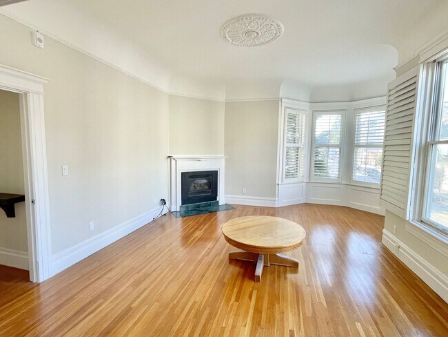 Photo - Spacious, Prime Presidio Heights Condo, Pa... Unidad 3