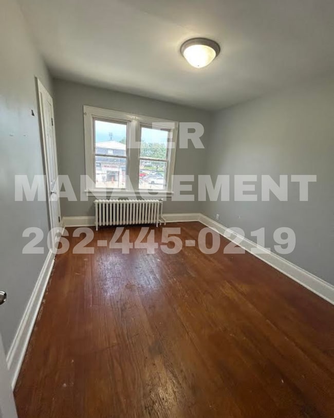 Photo - 3305 60th St Unidad 3 upper