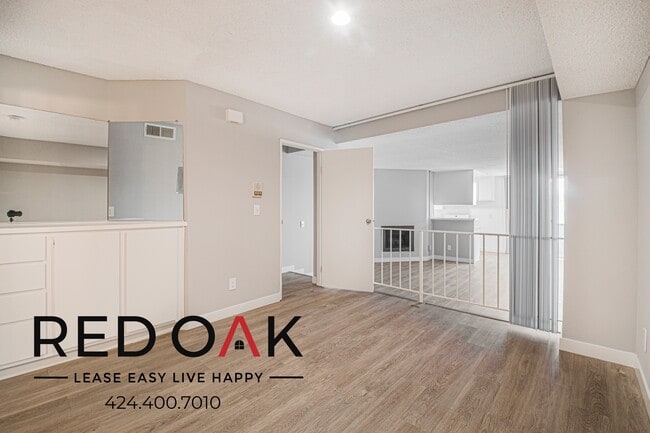 Photo - 8309 Cedros Ave Unit 210