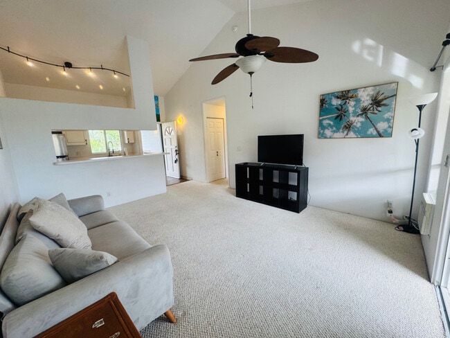 Building Photo - 75-6081-6081 Ali‘i Dr Rental