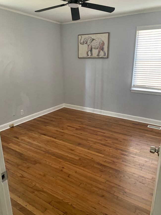 Photo - 1915 Headland Dr