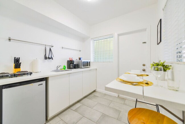 Photo - 515 NE 82nd St Unit FL1-ID1022255P