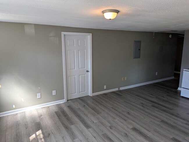 Photo - 1408 Holland St