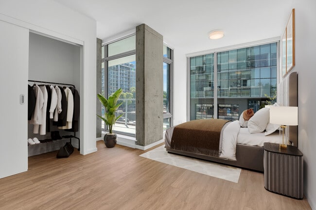 Photo - Urban Edge Heights