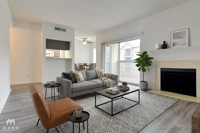 Building Photo - 6500 Harbor Town Dr