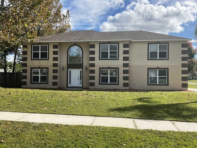 Building Photo - 1370 San Carlos Ave