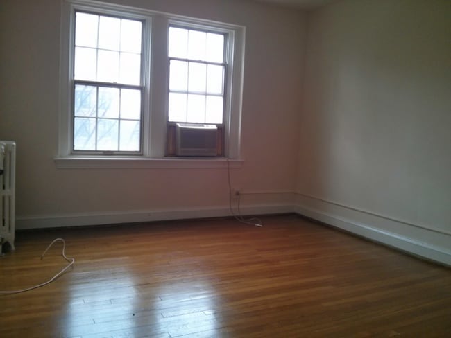 5130 Connecticut Ave NW Unit 404