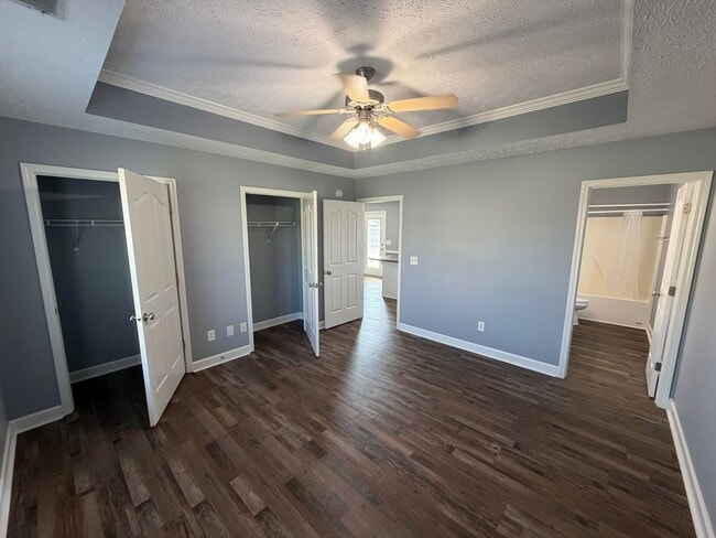 Photo - BEAUTIFUL HOME!!!