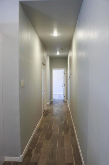 Photo - 617 N Elkhart Ave