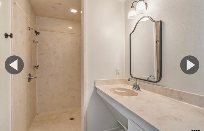 Photo - 417 Polly St