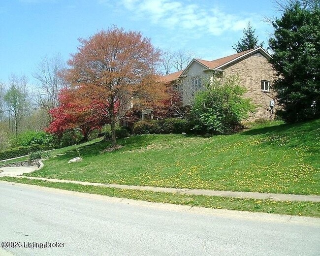 Photo - 2311 Fallsview Rd