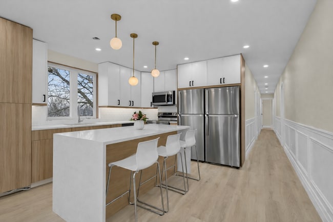 Photo - 982 Campbell Av Unité 1