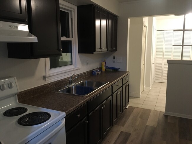 Photo - 2496 Alexis Rd