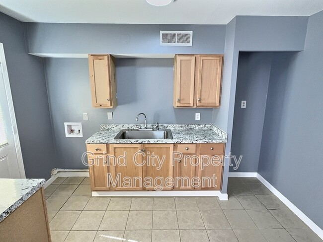 Photo - 395 Fairhope Rd