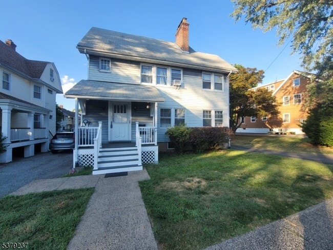 Building Photo - 66 Watchung Ave Rental