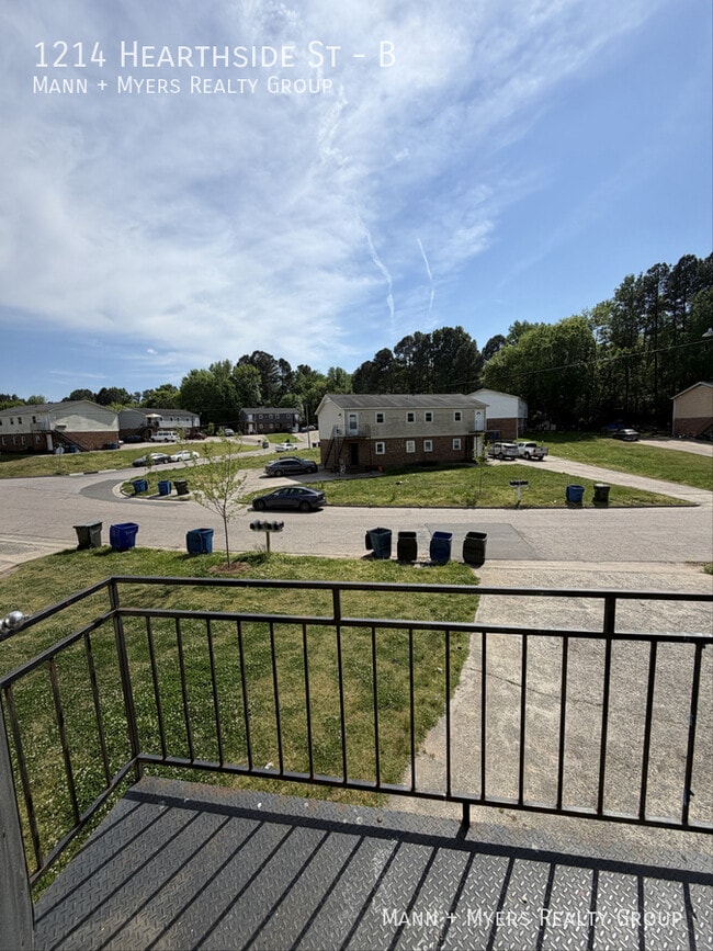 Photo - 1214 Hearthside St Unit B