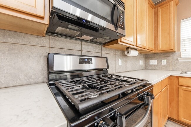 Photo - 6451 Applewood Forest Dr