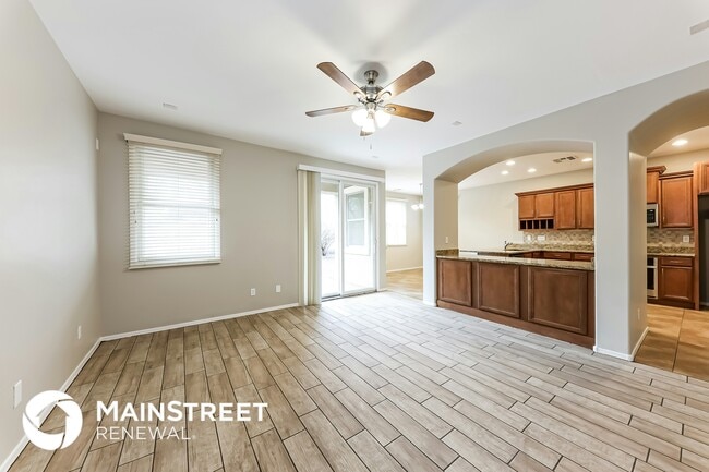 Photo - 2229 E Sunland Ave