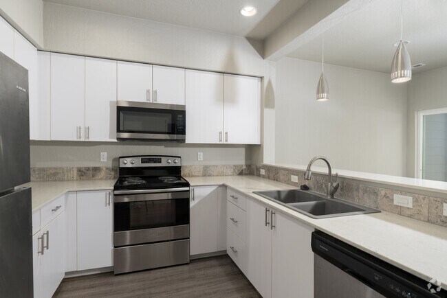2BR, 3BA - 1267SF - Kitchen
