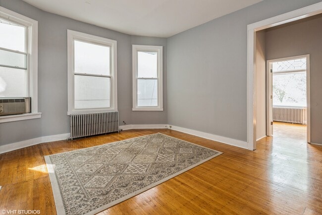Photo - 1633 Oak Ave Unit 2