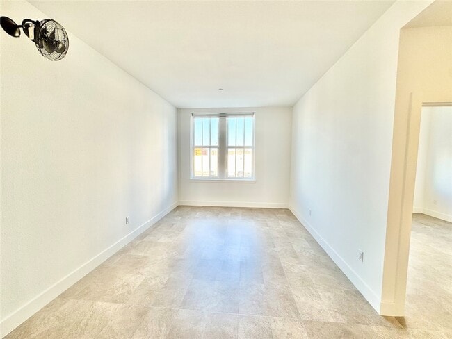 Photo - 2102 Mechanic St Unit 204