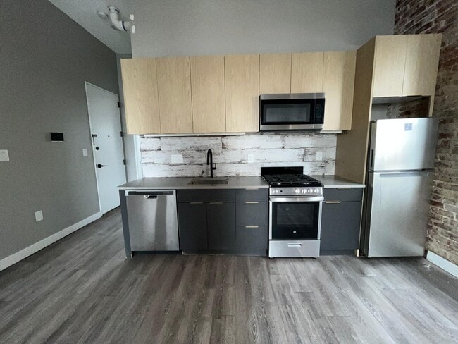 Photo - 73 Arlington Ave