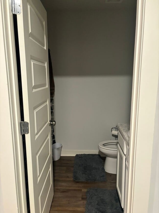 Photo - 659 The Heights Ln