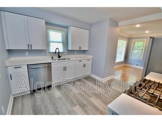 Photo - 3547 N 4th St